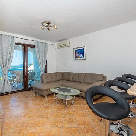 Apartments Lacic 2 Crikvenica Exterior photo